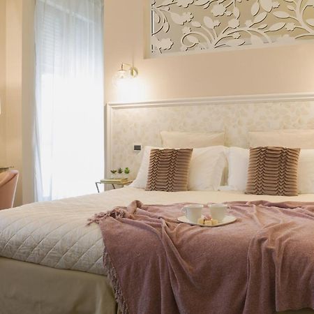 Accanto Al Centro B&B Prato  Eksteriør billede