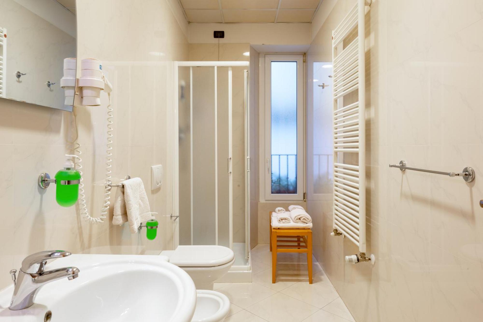 Accanto Al Centro B&B Prato  Eksteriør billede